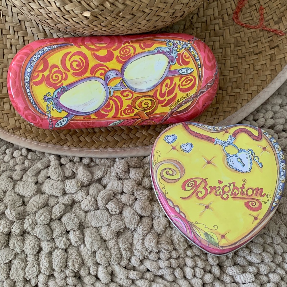 Brighton sunglasses tin case & jewelry heart case